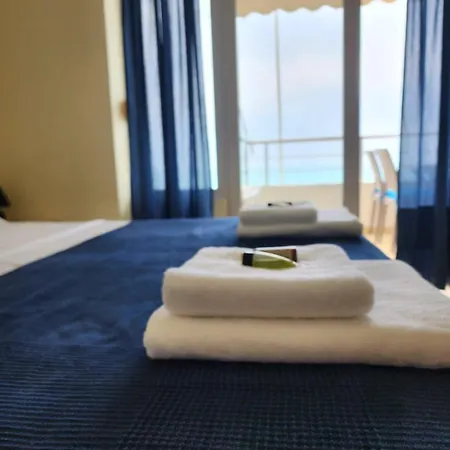 Apartment Matin Sea View *